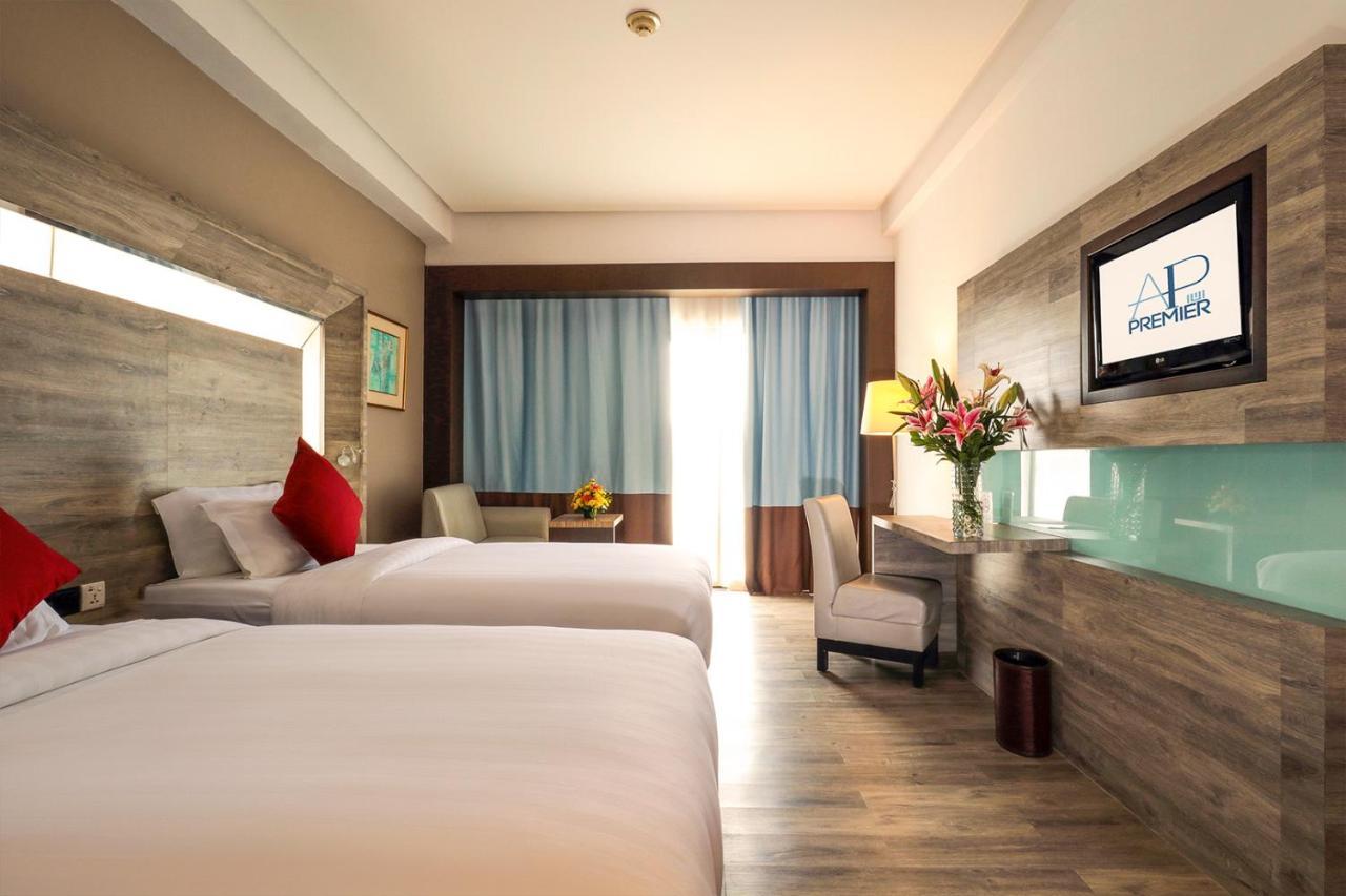 Ap Premier Batam Hotell Nagoya Exteriör bild