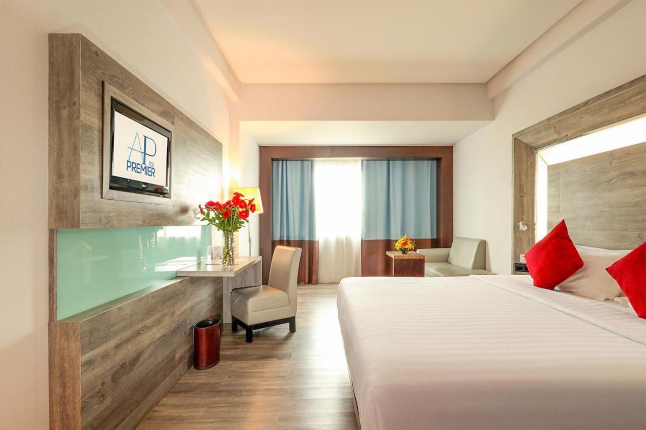 Ap Premier Batam Hotell Nagoya Exteriör bild