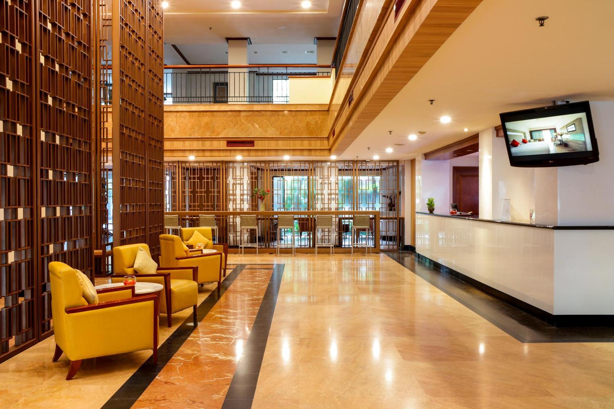 Ap Premier Batam Hotell Nagoya Exteriör bild